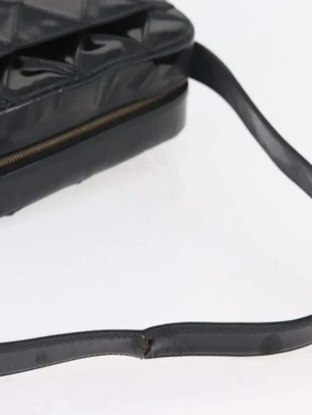 CHANEL Bicolore Shoulder Bag Patent leather Black Silver CC Auth BAZ811A